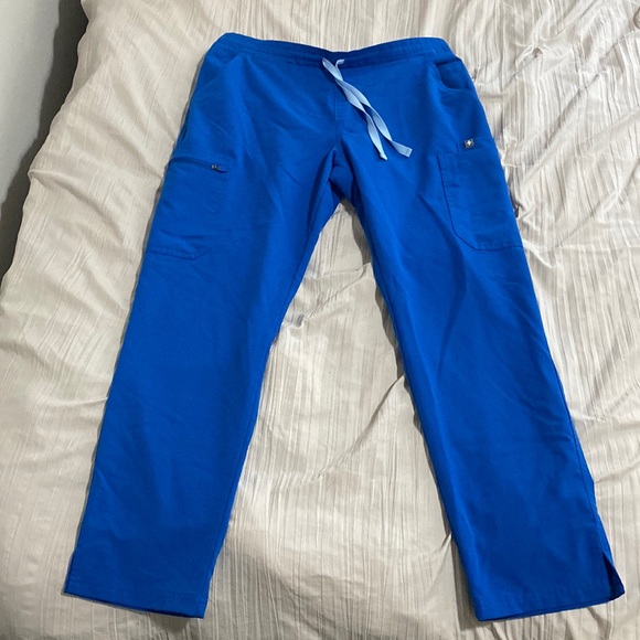FIGS Royal Blue Medium Petite Yola Skinny Scrub Pants - Picture 1 of 5
